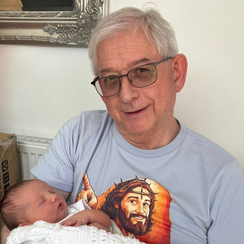 John ⛄️❄️🥃🍻🎄🎉💃🕺🎊