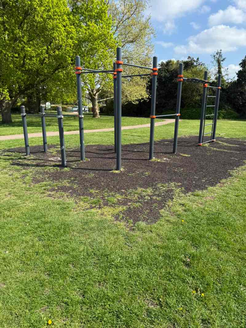 walking near me in Rise Park in spring