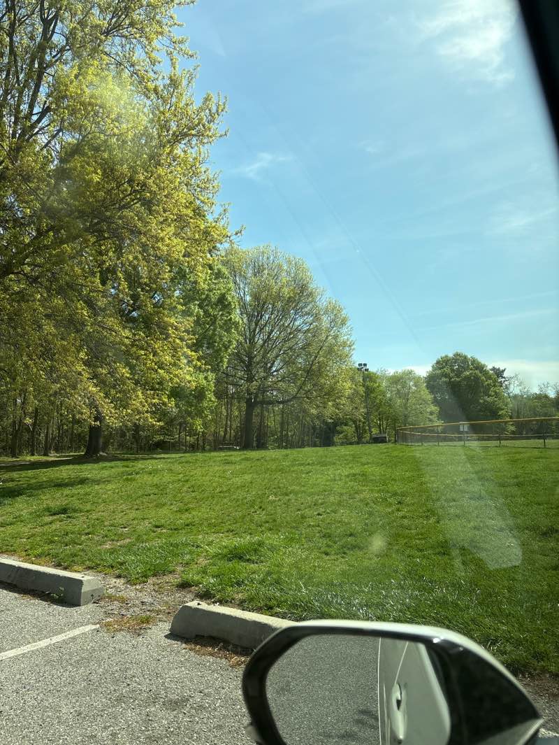 walking near me in Broadneck Park in spring