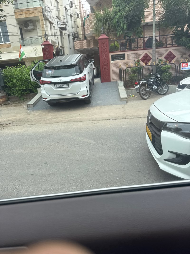 walking near me in Suraj Maidan in autumn