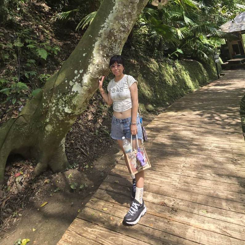 雯雯
