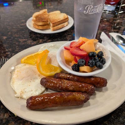 Marie 🪁🏝️👒 post 3