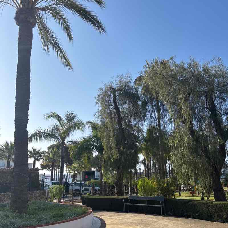 A Juicy Pixel Design. Welcome to the machine! post 3