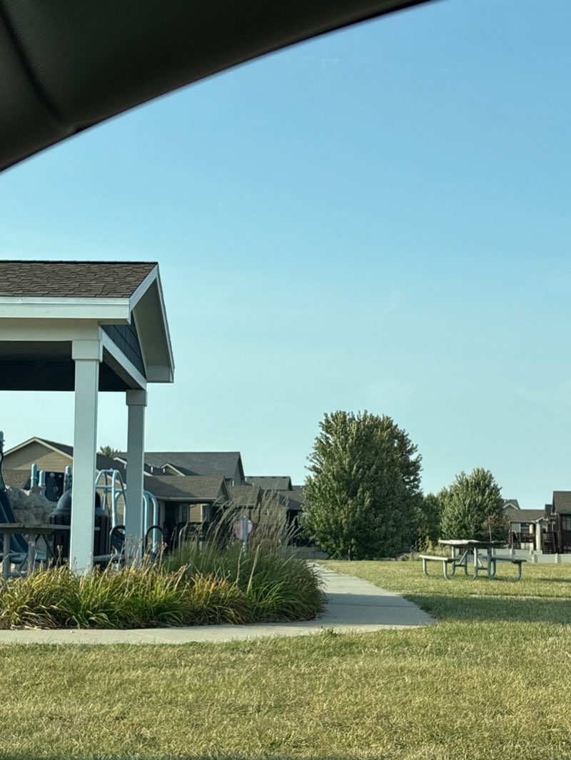 walking near me in Grant Park in autumn