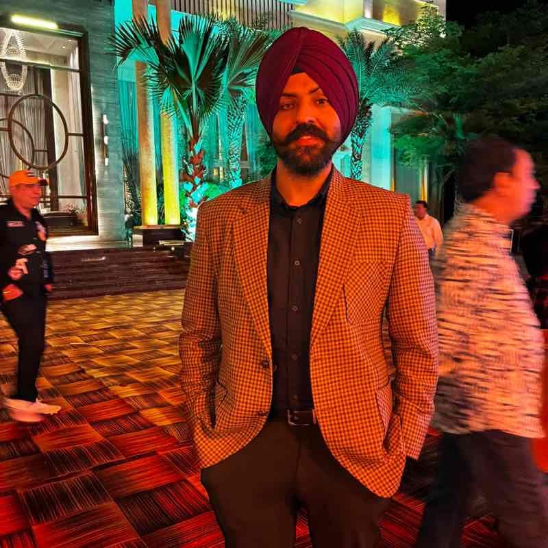 Suhdeep🇮🇳 post 1