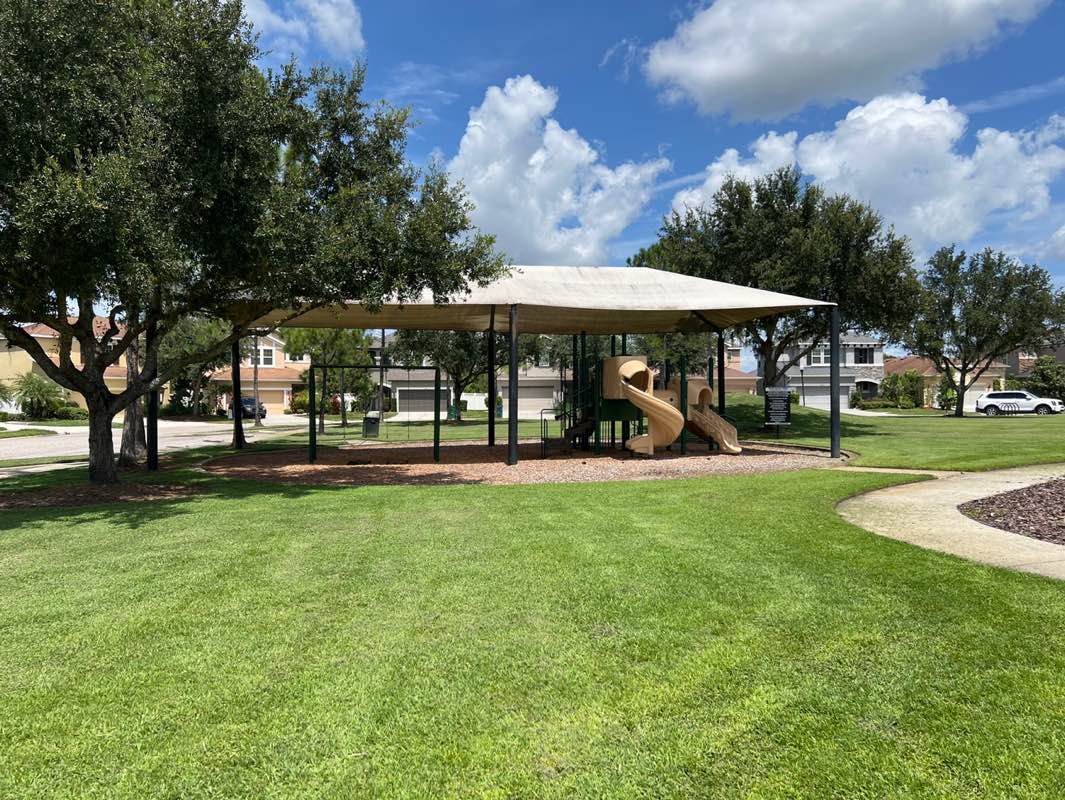 walking near me in Watergrass Club in autumn