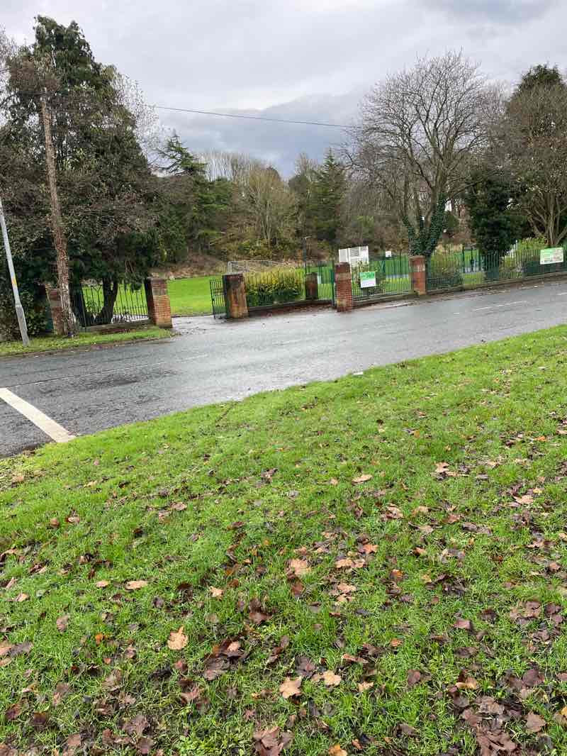 walking near me in Cleasewell Hill Park in autumn