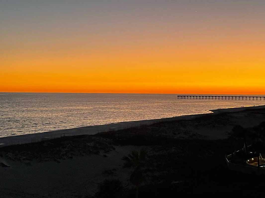 walking near me in Cowley Park in winter