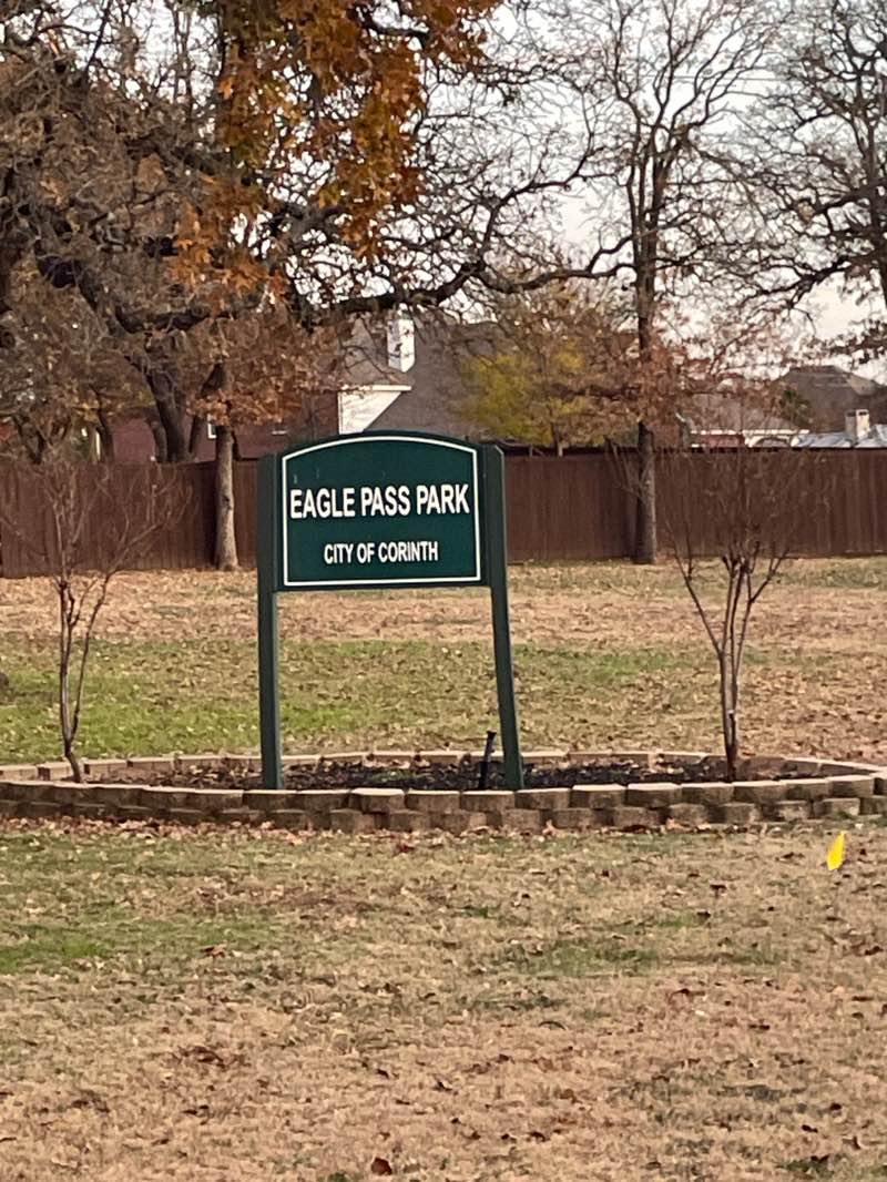 walking near me in Eagle Pass Park in winter