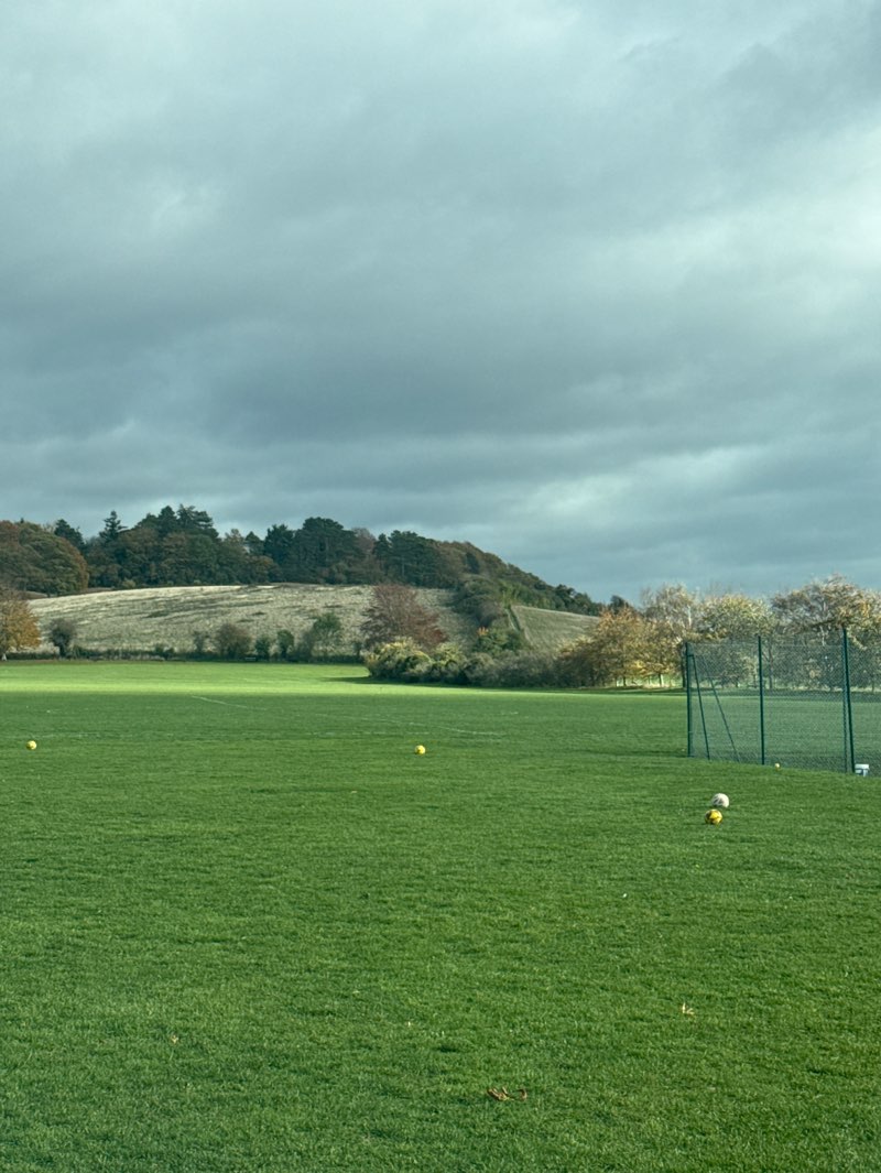 walking near me in Sheepcot Recreation Ground in autumn