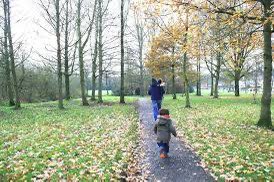 walking near me in Con Smith Park in winter