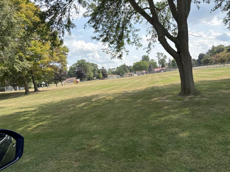 walking near me in Holiday Park in autumn