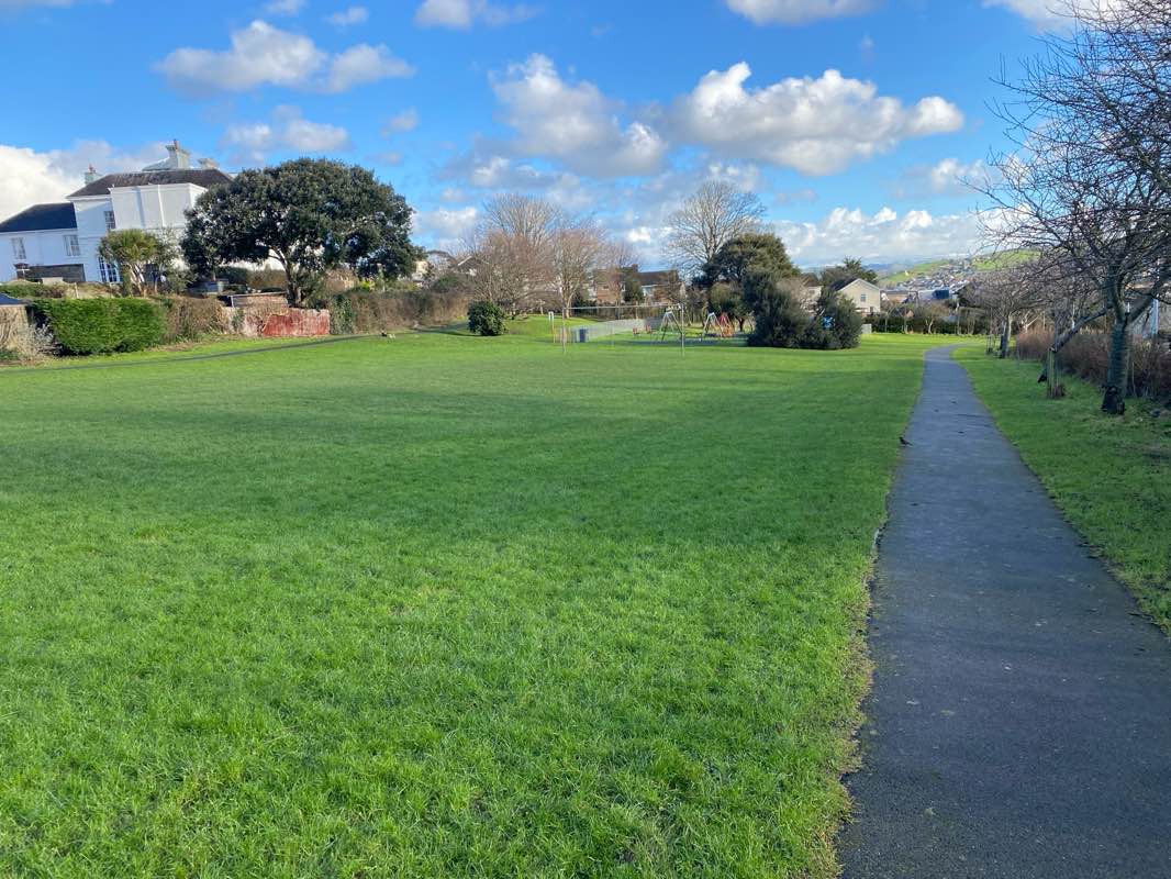 walking near me in Anchor Park in winter