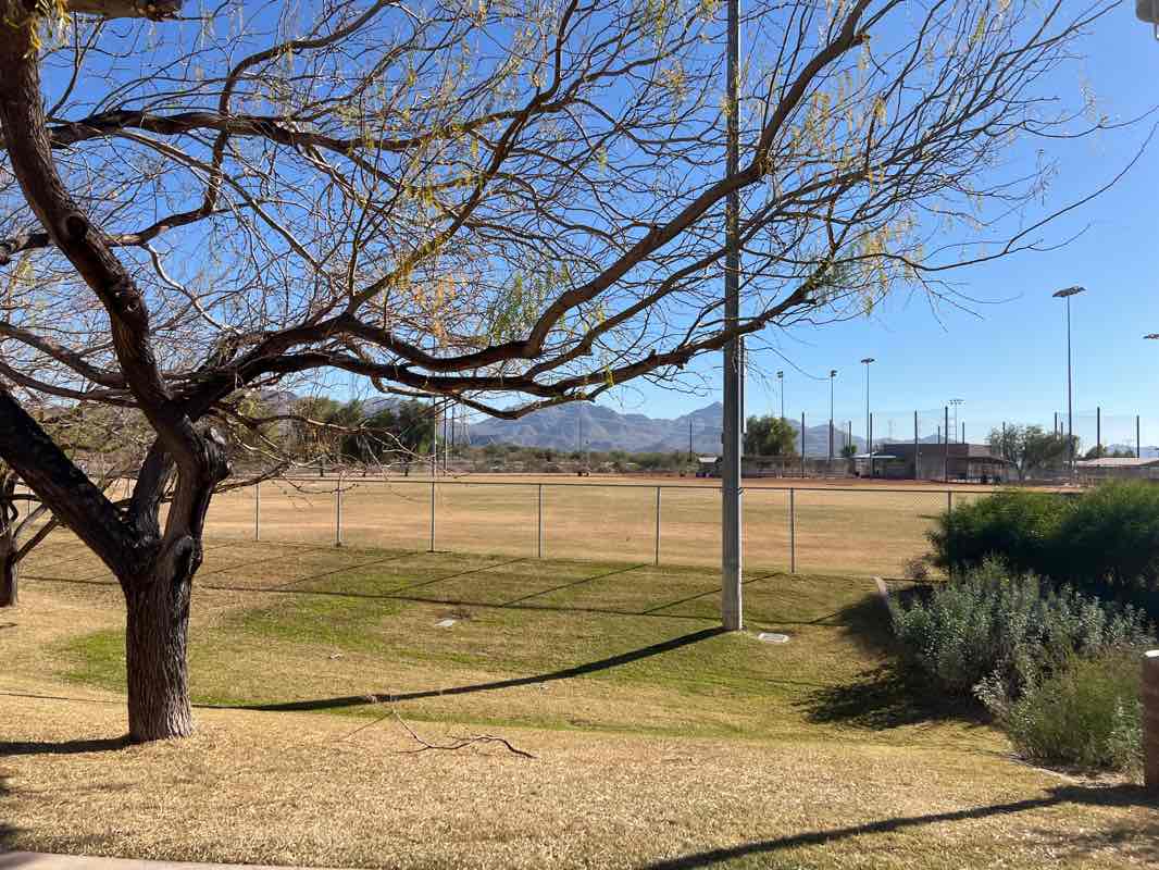 walking near me in Thompson Peak Park in winter