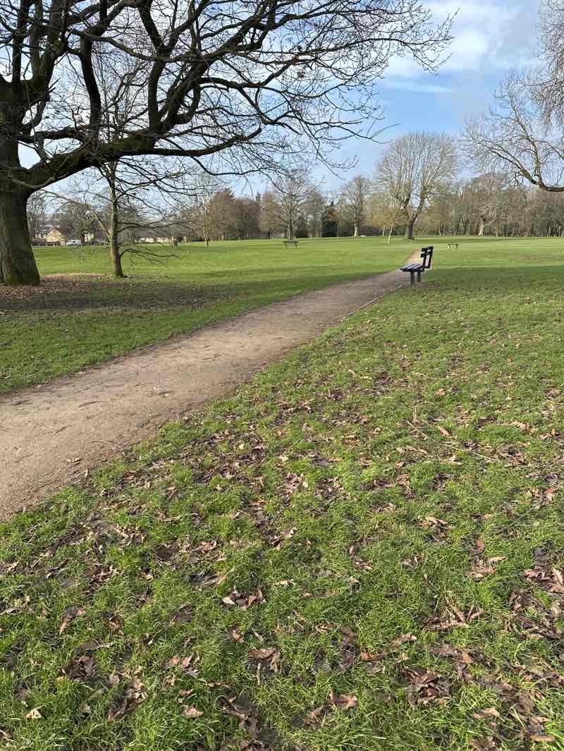 walking near me in Wellcroft Park in winter