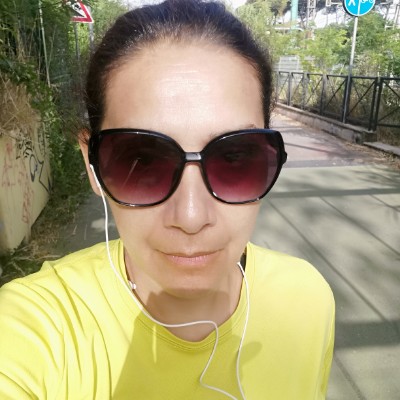 Casual walking Sharys post image