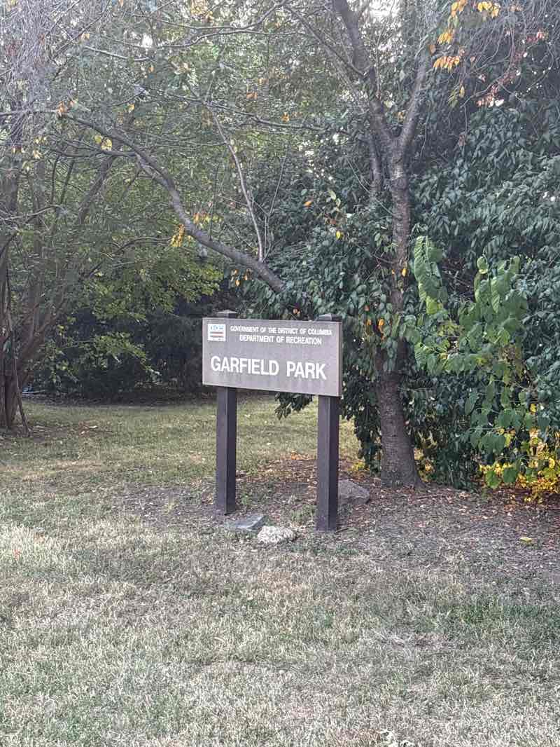 walking near me in Garfield Park in autumn