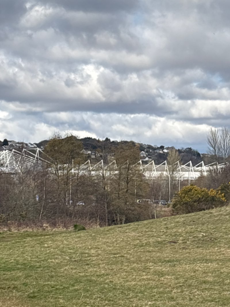 walking near me in White Rock Park in spring