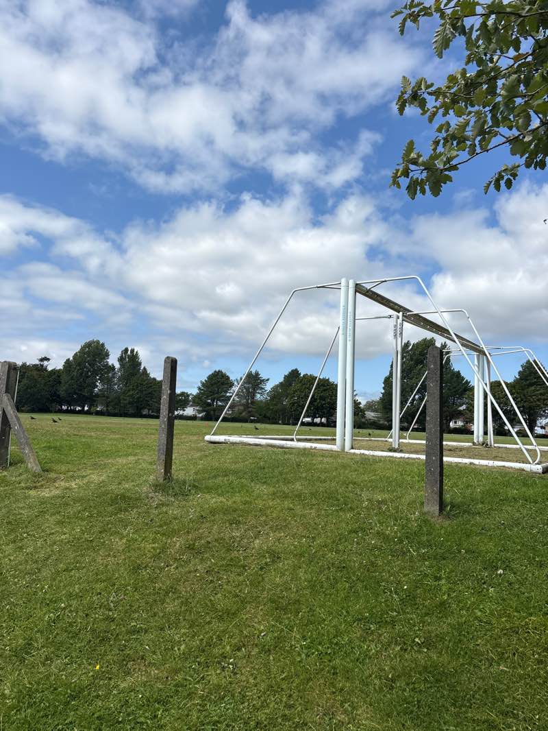 walking near me in Mansel Green in autumn