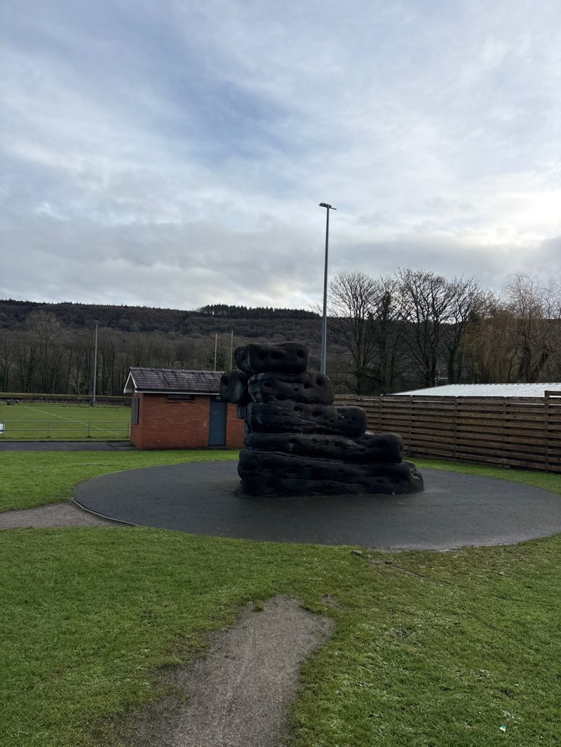 walking near me in Trebanos Park in winter