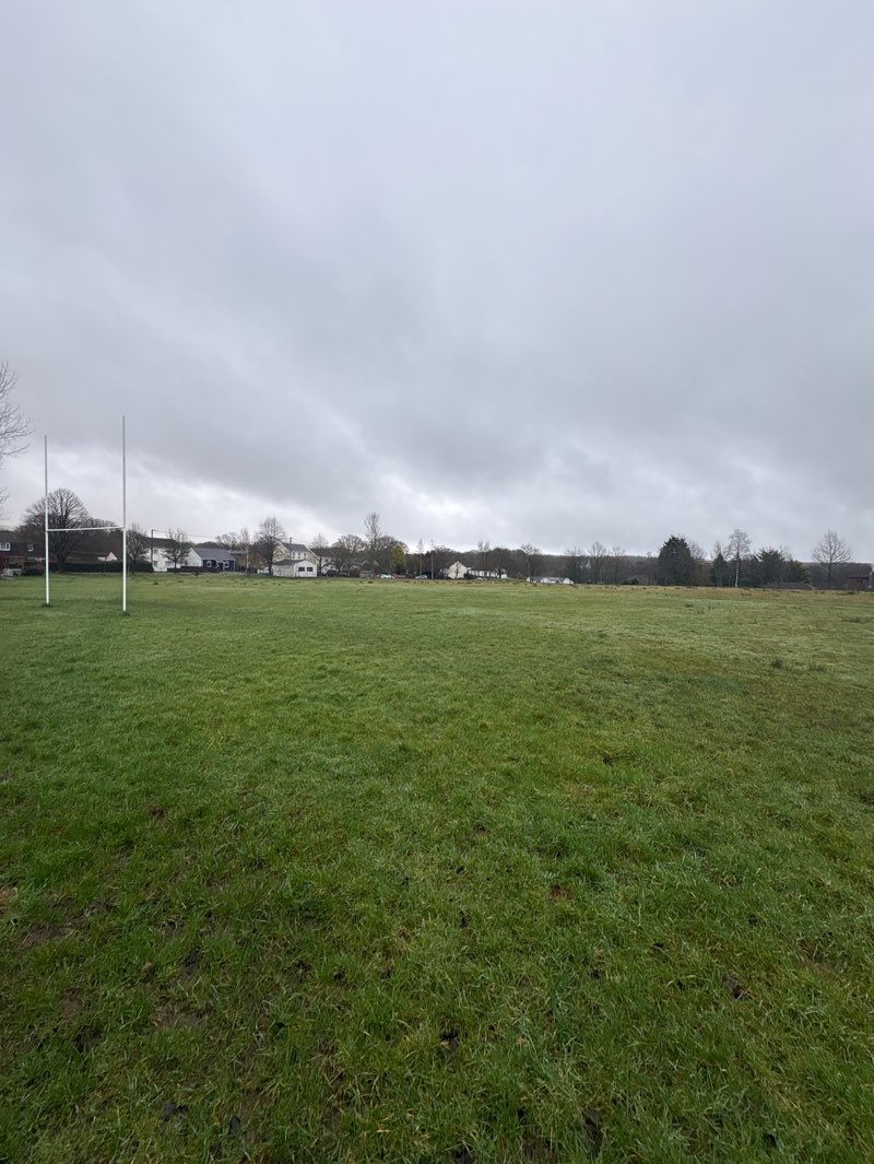 walking near me in King Field Ystradowen in winter