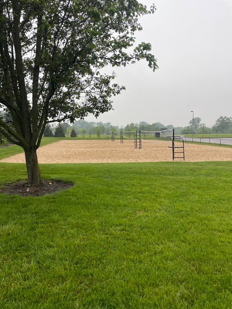 walking near me in Delco Park in spring