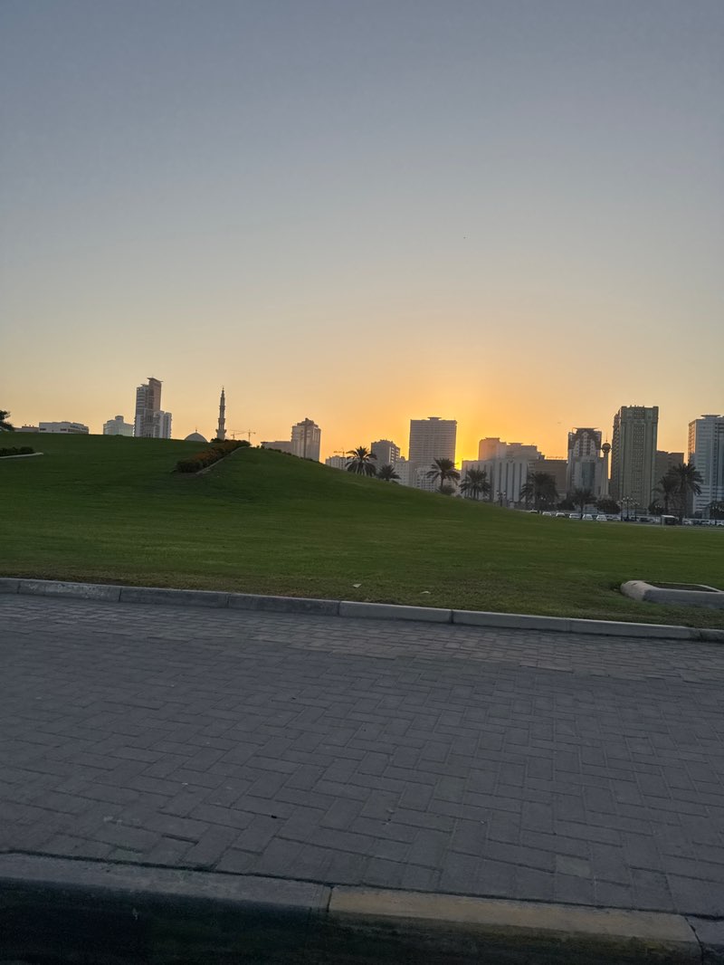 walking near me in Round Park in autumn