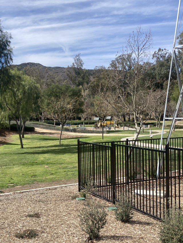 walking near me in Sykes Ranch Park in winter