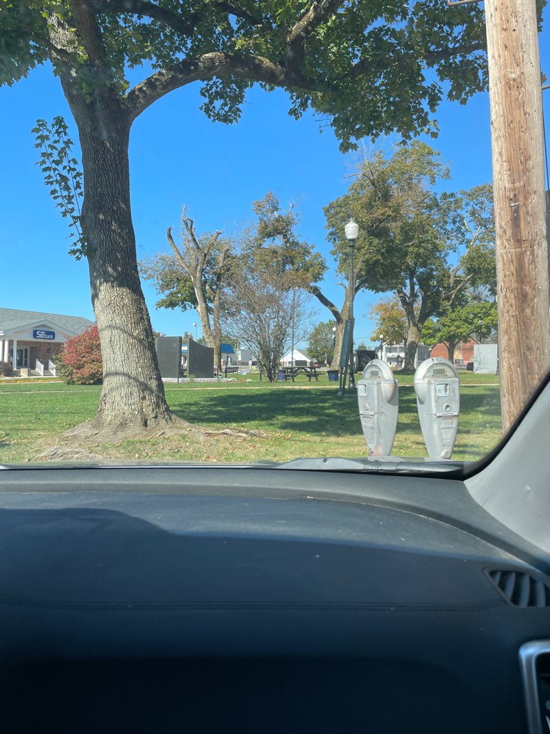 walking near me in Veterans Memorial Park in autumn