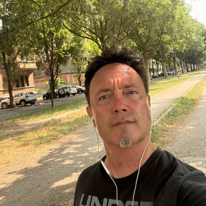 Andrea ♋️ profile