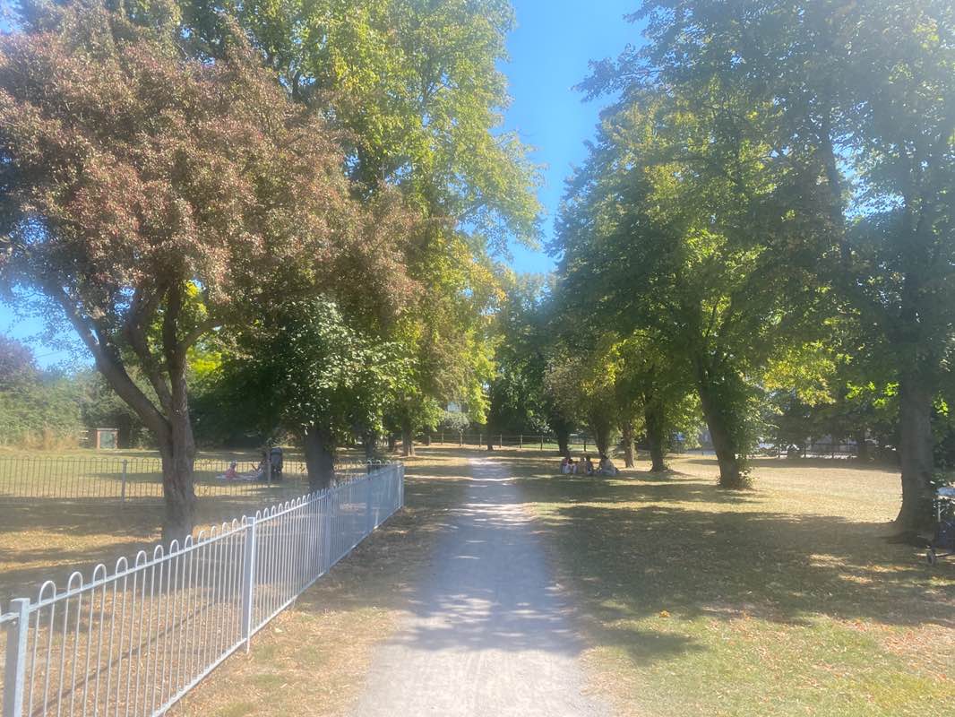 walking near me in Riverside Park in autumn