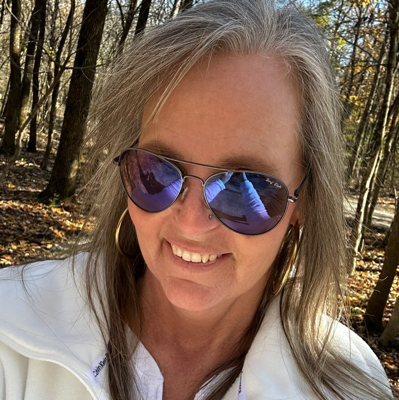 MoparChic ✨(Star) ✨ profile