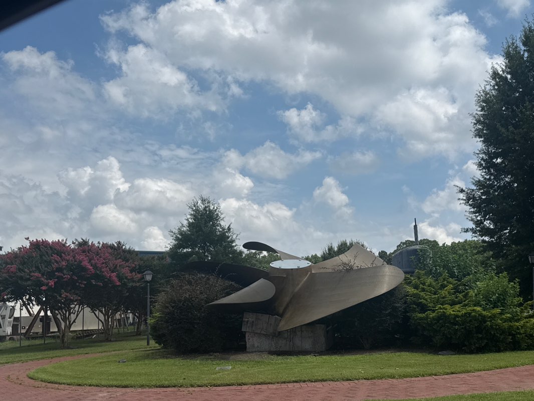 walking near me in Gosport Park in summer