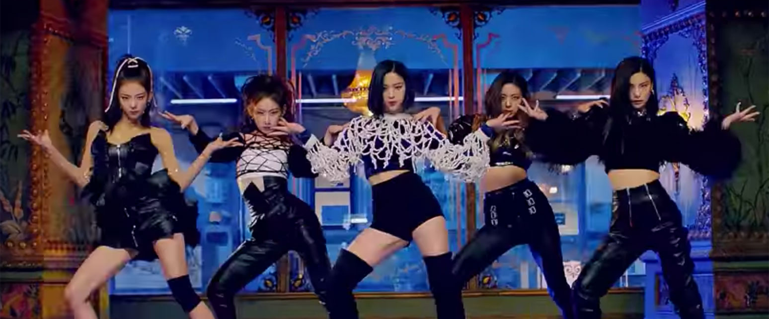 Wannabe 👩🎤👩🎤👩🎤 Itzy Challenge ⚡️⚡️ logo