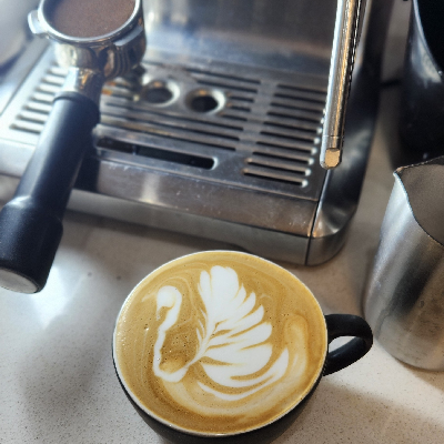 April 15k Steps Coffee Challenge ☕️ 🚶♂️☕️🚶♀️ icon