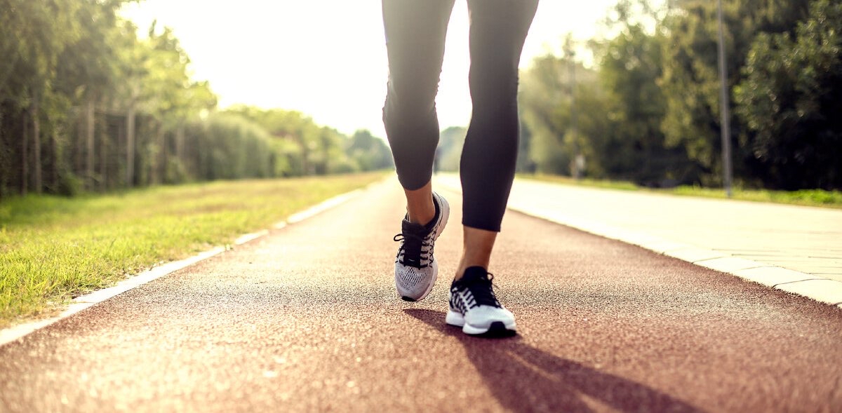 Шагай в май! logo