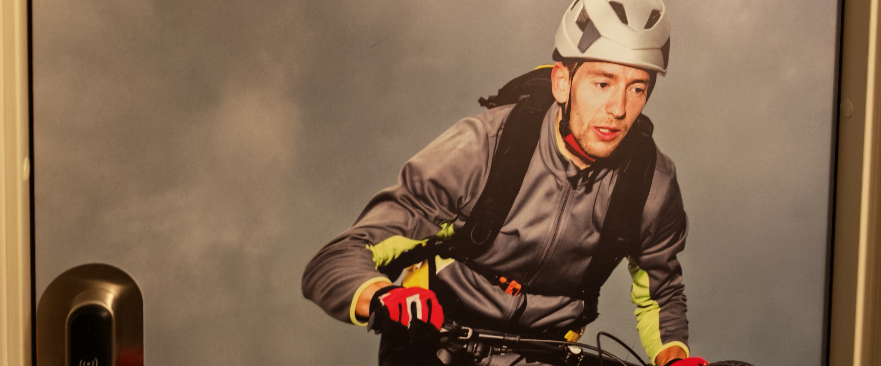 تحدي المشي شهر ٦ 🔥 logo