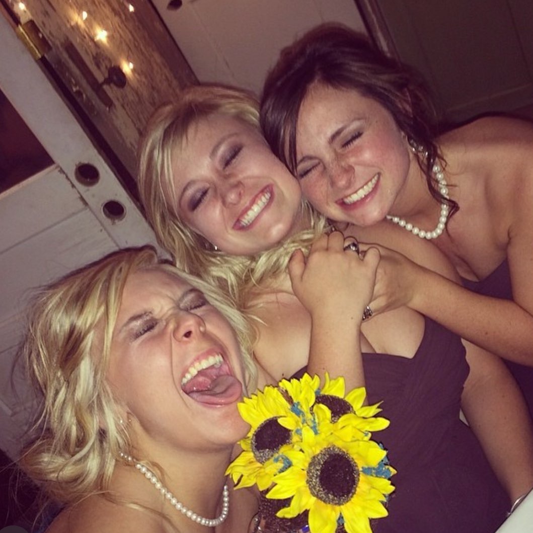 Skinny queens👑 logo