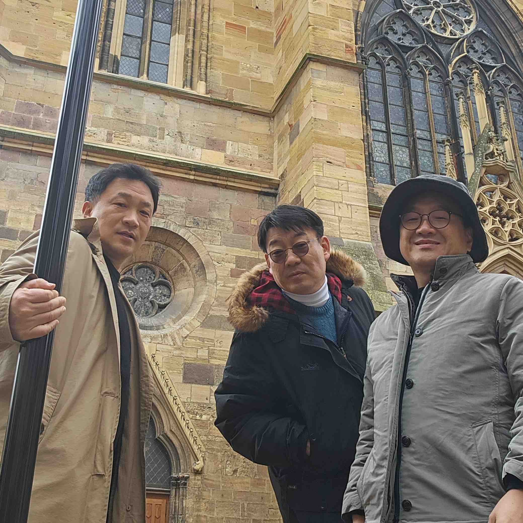 새로운 시도 no. 1 logo