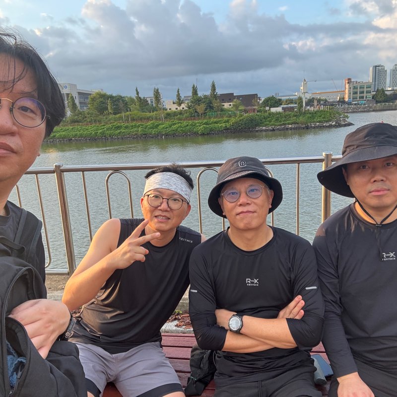 아라뱃길 새벽운동 logo