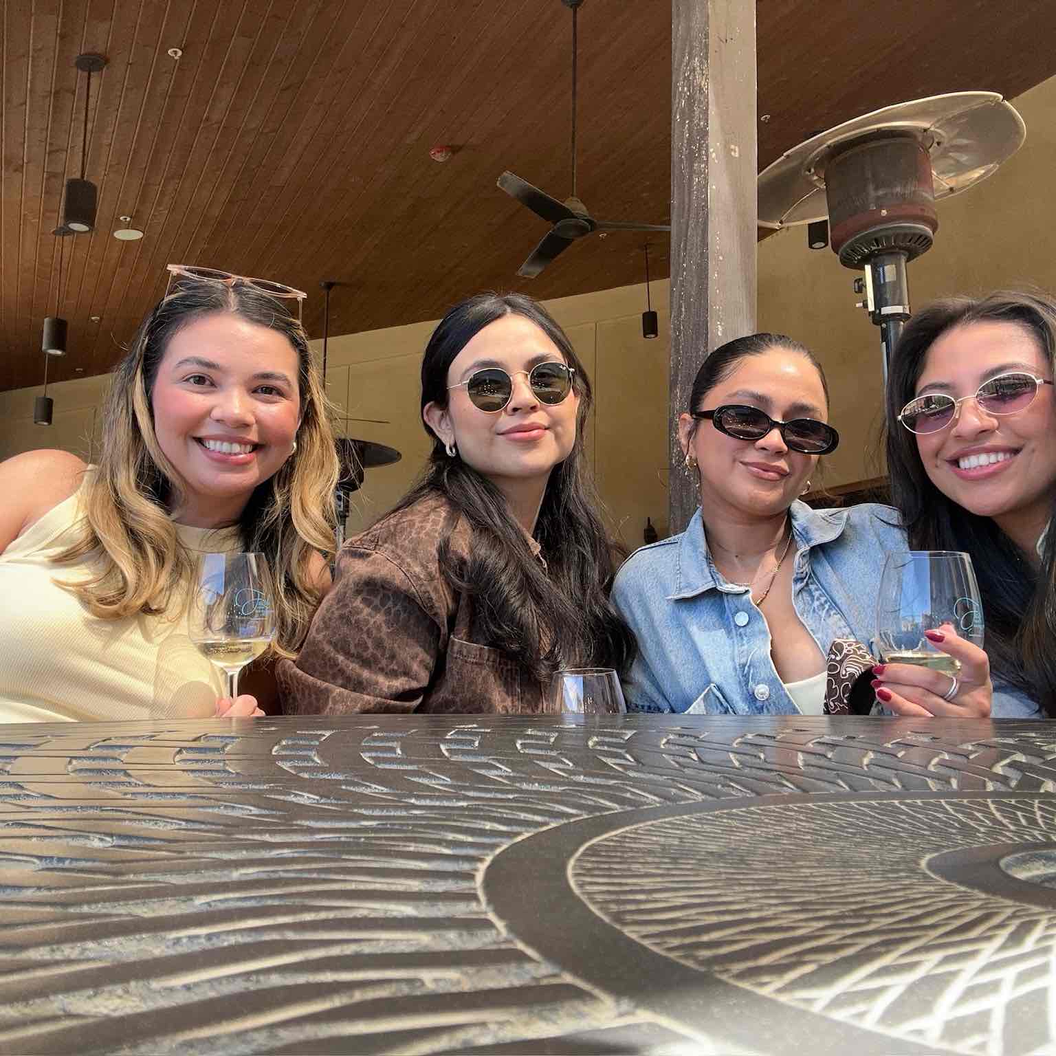 Geriatric besties ✨ logo