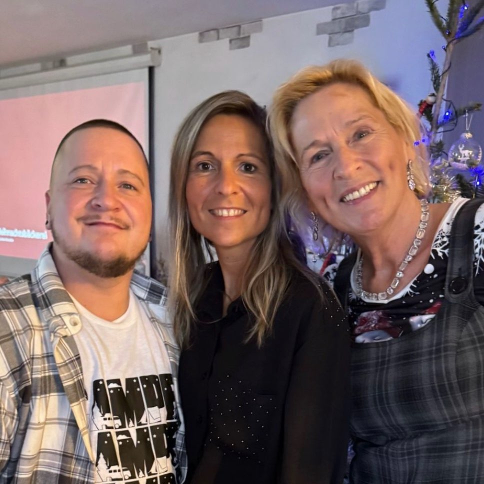 Zusammen schaffen wir alles ❤️ logo