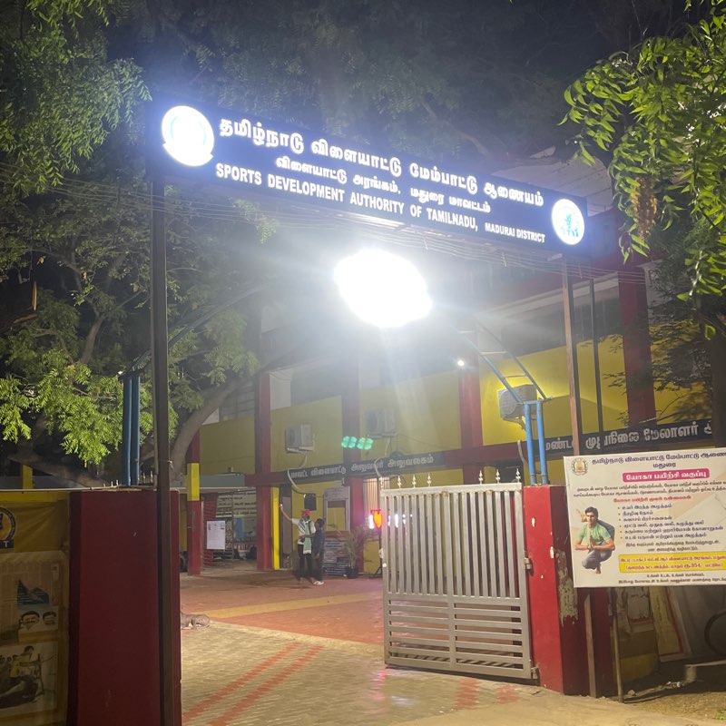 Madurai Racecourse club logo