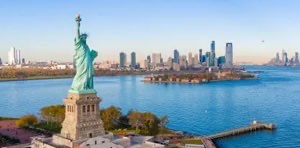 🗽Lady Liberty Beacon of Freedom July Challenge🗽 logo