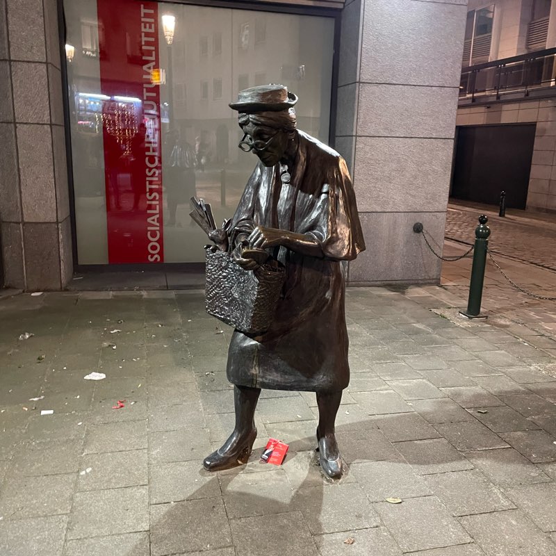 Gym or daily steps logo