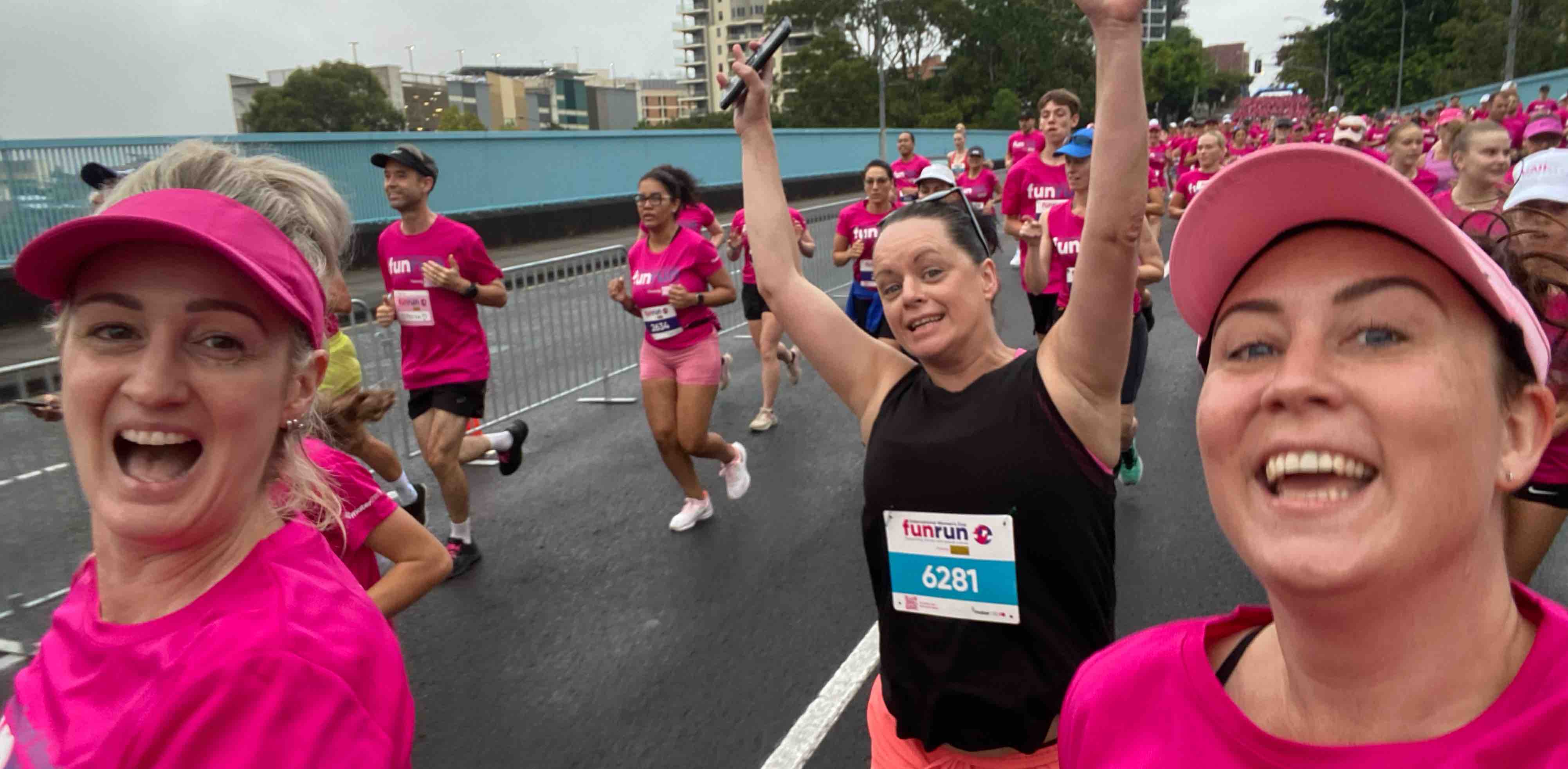 The Savvy B’s 😎 banner