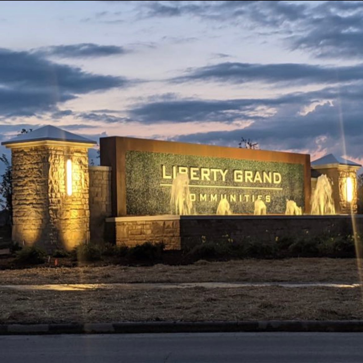 Liberty Grand Powell logo