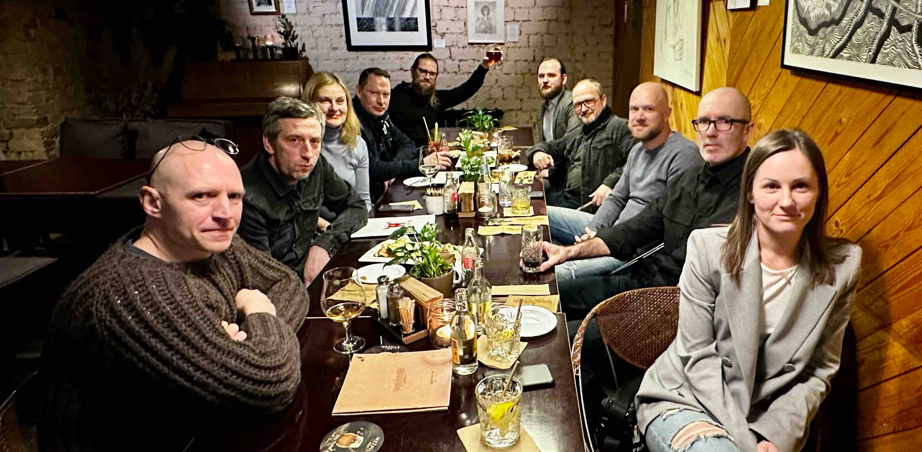 13.KB, 3R, 2.2 banner