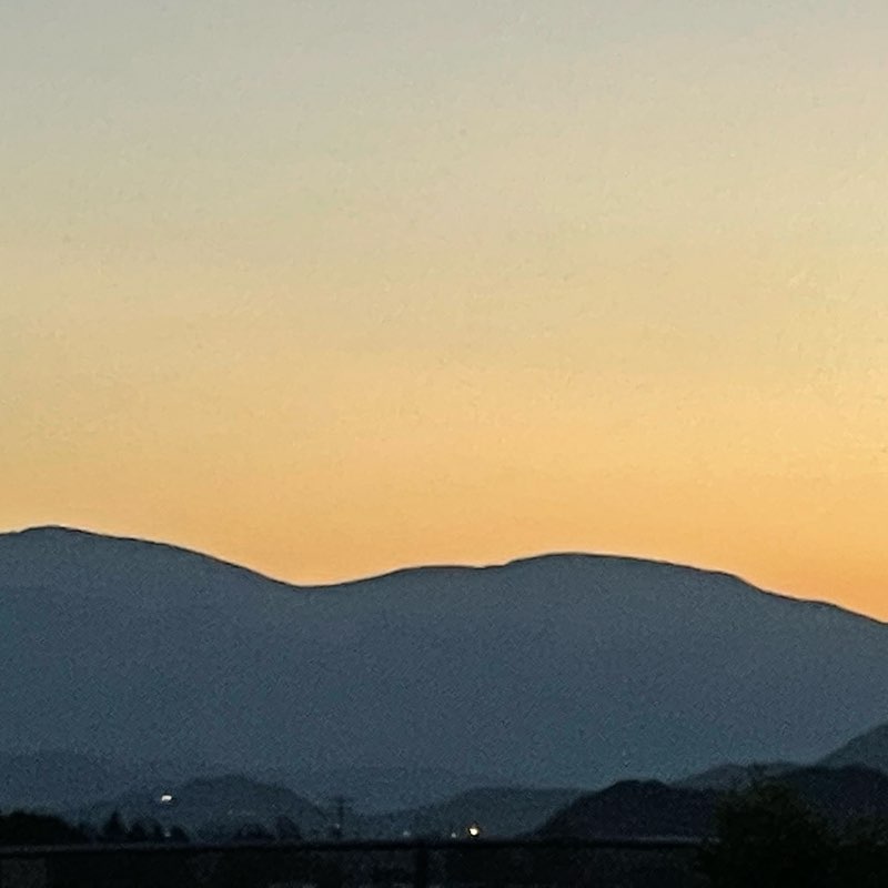 Let’s get to stepping logo