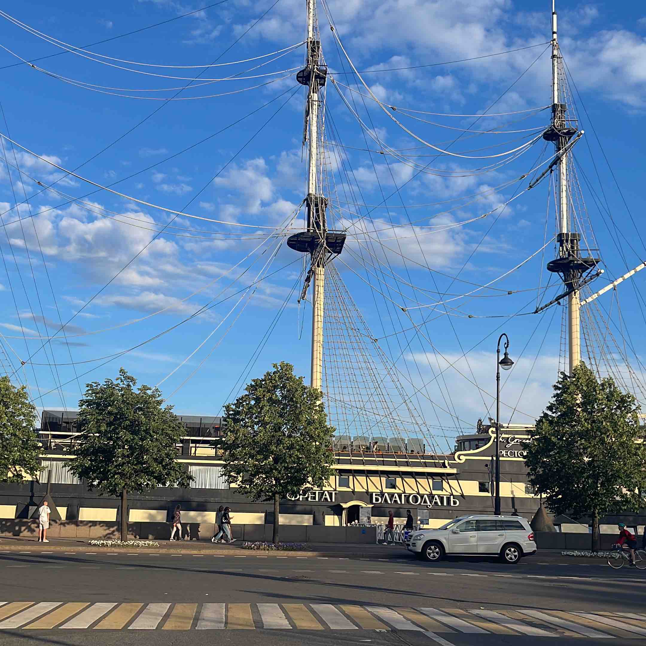 Beautiful sports people logo